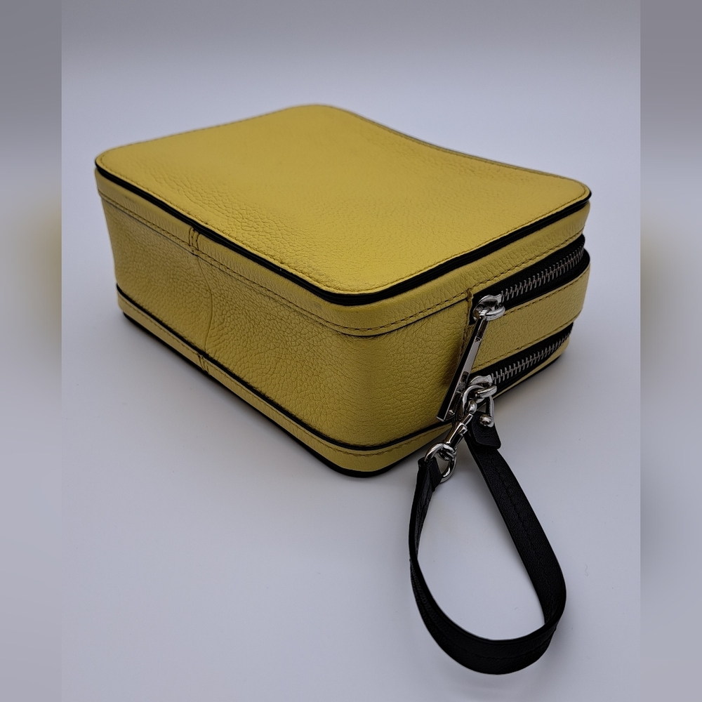 Marc Jacobs Mini Textured Box Bag (No Crossbody Strap) - Picture 11 of 14